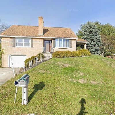 212 E Alta Ave, Altoona, PA 16601