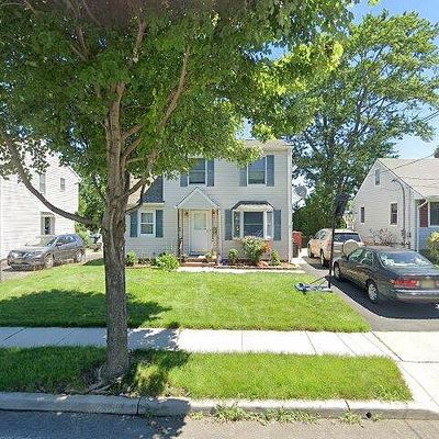 22 Stanley St, Clifton, NJ 07013