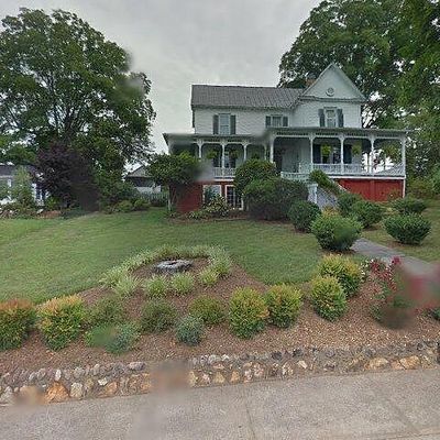 185 Claiborne Ave, Rocky Mount, VA 24151