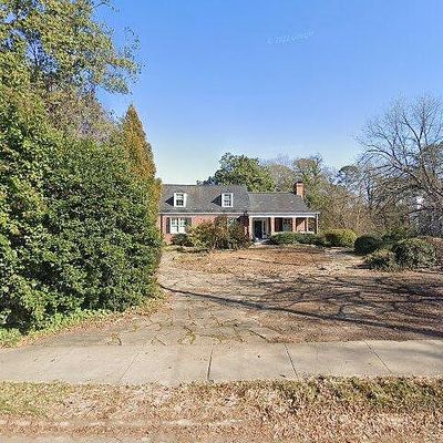 2616 Saint Marys St, Raleigh, NC 27609