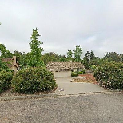 24931 Via Lopez Ct, Ramona, CA 92065