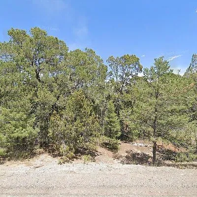 391 Sedillo Rd, Tijeras, NM 87059