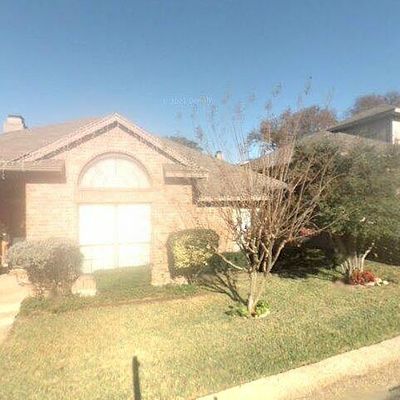 302 Tree Grove Cir, Waco, TX 76712