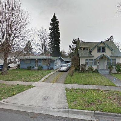 321 Vancouver Ave, Medford, OR 97504