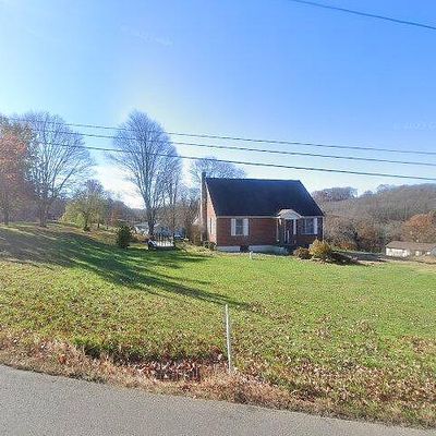 436 E Slippery Rock Rd, Chicora, PA 16025