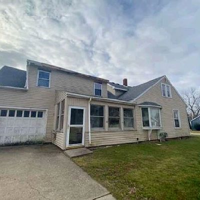 526 Vine St, Napoleon, OH 43545