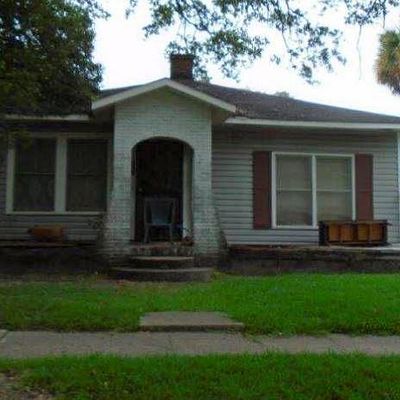 571 Glenwood St, Mobile, AL 36606