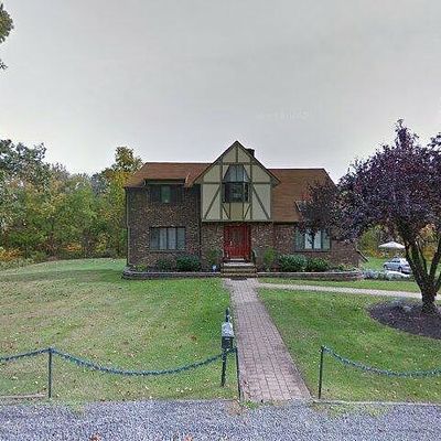 8 Basswood Ave, Dover, NJ 07801