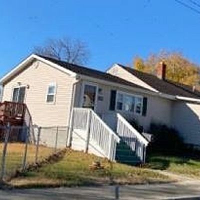 87 Oak St, Pennsville, NJ 08070