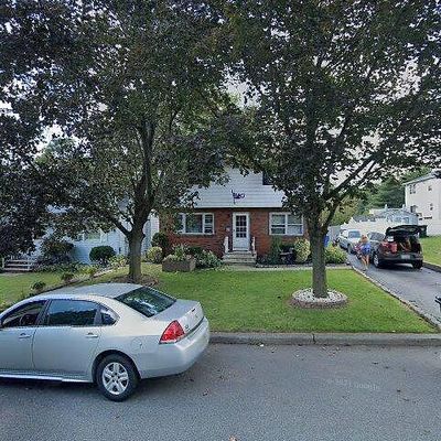 10 N Juliet St, Iselin, NJ 08830