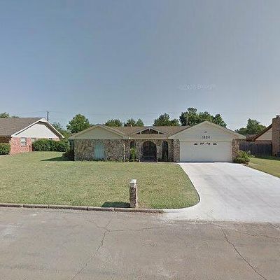 1004 E 13 Th St, Cushing, OK 74023