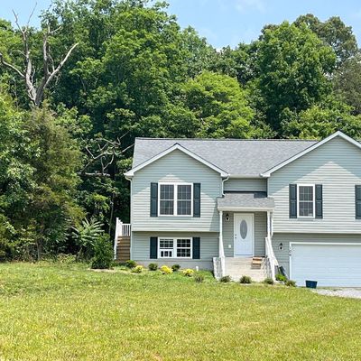 106 Lake Country Dr, Mineral, VA 23117