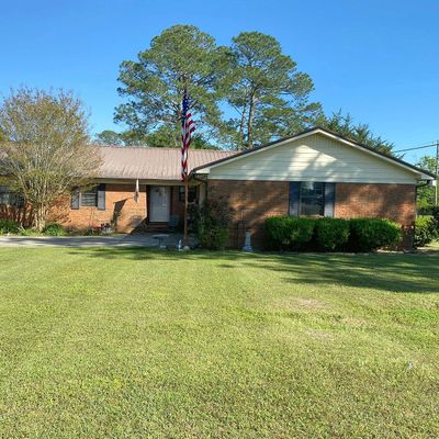 106 Middlebrooks St, Norman Park, GA 31771