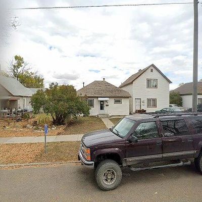 911 6 Th Ave N, Great Falls, MT 59401
