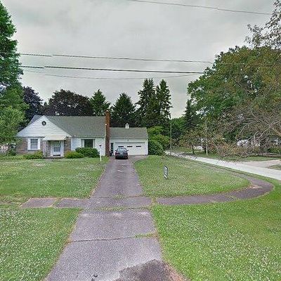 1206 Shawnee Trl, Youngstown, OH 44511