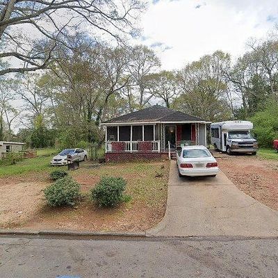 121 Cedar St, Lagrange, GA 30241