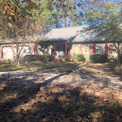 121 Peck Rd, Mantachie, MS 38855