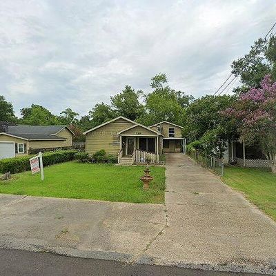 1215 N Avenue J, Crowley, LA 70526