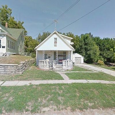 1216 Linden St, Burlington, IA 52601