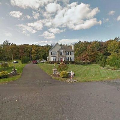 122 Midland Rd, Newtown, PA 18940