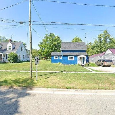 125 N Chippewa St, Shepherd, MI 48883