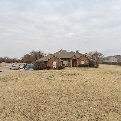 1309 Chipper Ln, Edmond, OK 73025