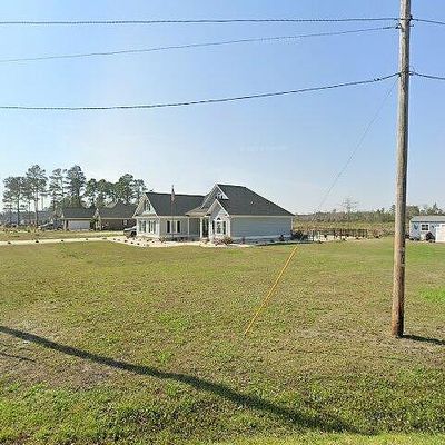 1074 Fox Bay Rd, Loris, SC 29569