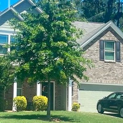 110 Royal Ct, Fairburn, GA 30213