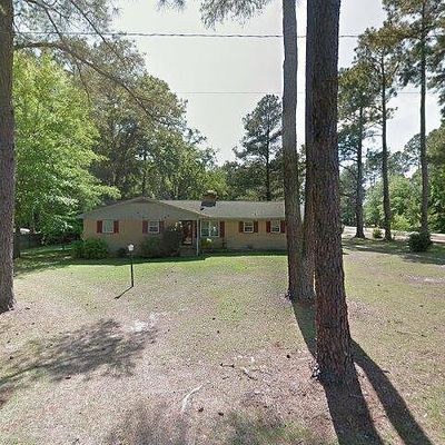 111 Calhoun Dr, Cheraw, SC 29520