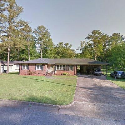 1504 Arrowhead Dr, Gadsden, AL 35903