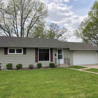 1608 Sunset Dr, Rochester, IN 46975