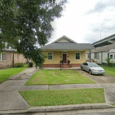 1610 Bodenger Blvd, New Orleans, LA 70114