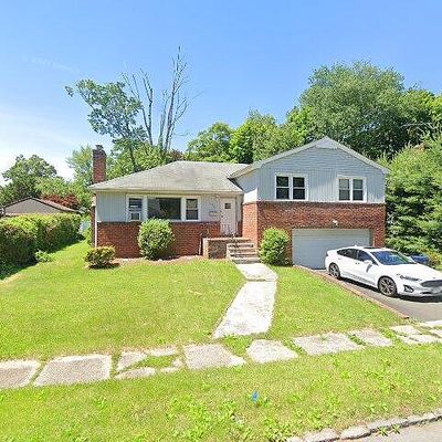 162 Longfellow St, Hartsdale, NY 10530