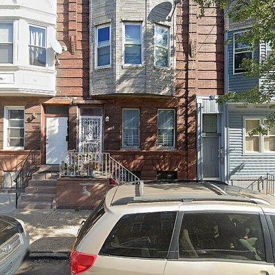 1627 S 8 Th St, Philadelphia, PA 19148