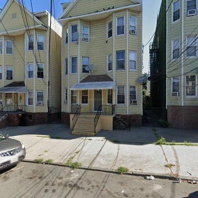 164 Highland Ave, Jersey City, NJ 07306