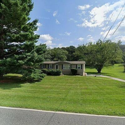 1658 Shadyside Rd, West Chester, PA 19380