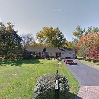 1660 Valley View Rd, Martinsville, NJ 08836