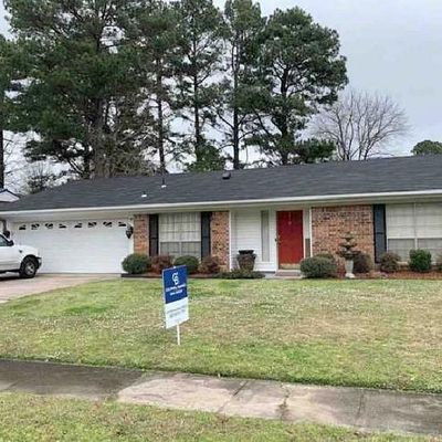 17 Mockingbird Ln, Pine Bluff, AR 71603