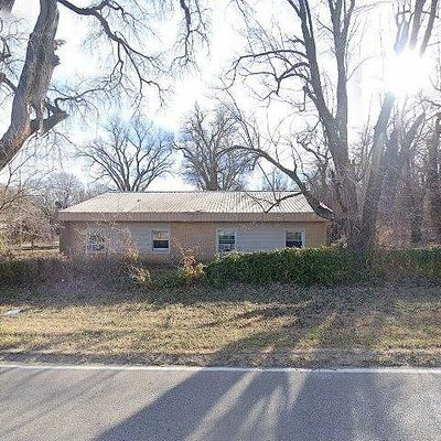 1703 E 95 Th Ave, Hutchinson, KS 67502