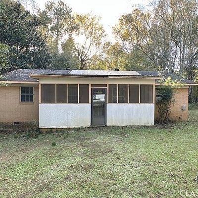 135 Daniels Rd, Rayle, GA 30660