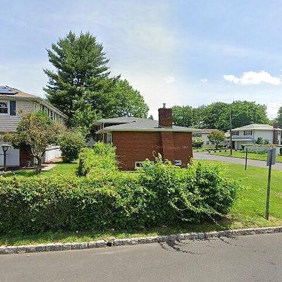 1401 Gustav Ave, Union, NJ 07083