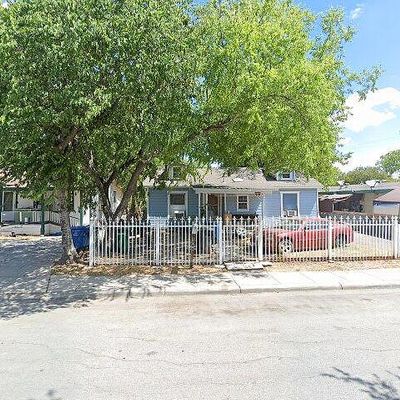 1407 Alametos, San Antonio, TX 78201