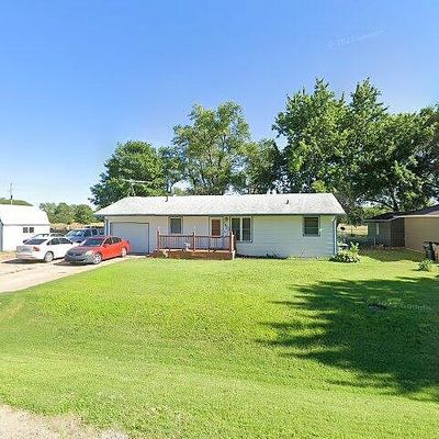 1407 E 35 Th Ave, Hutchinson, KS 67502