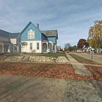 1408 Michigan Ave, Gladstone, MI 49837