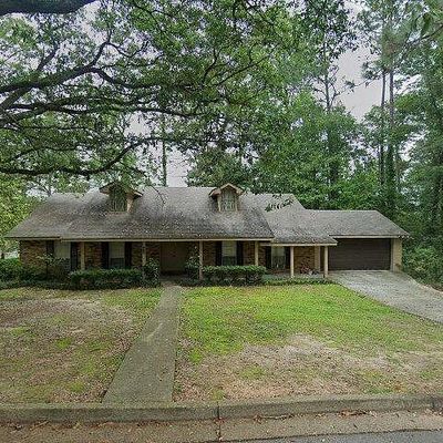 2 Chalmett Pl, Hattiesburg, MS 39402