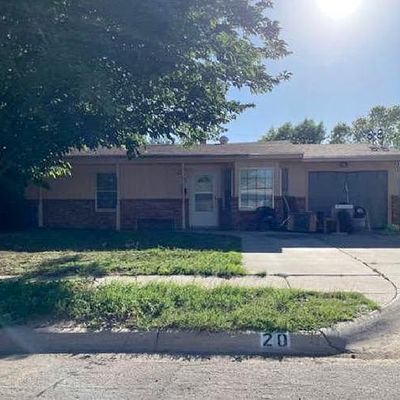 20 Deborah Dr, Roswell, NM 88201