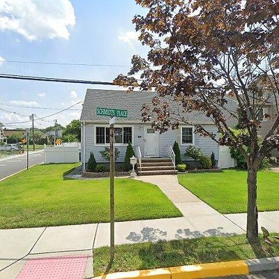 20 Schmidts Pl, Secaucus, NJ 07094