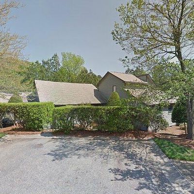 2033 Willow Hill Ln, Clayton, NC 27520