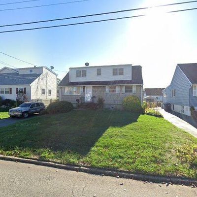 205 Raynor St, Iselin, NJ 08830