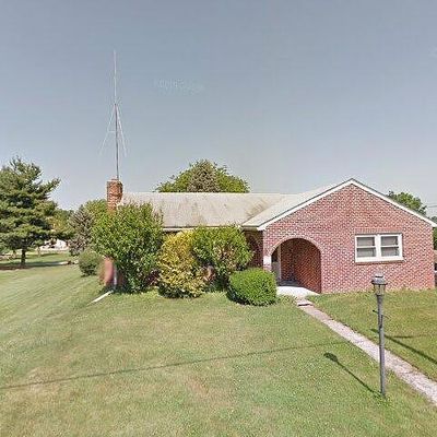 2075 Winding Rd, York, PA 17408